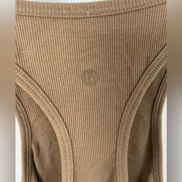 Lululemon tank top - Picture 6 of 6